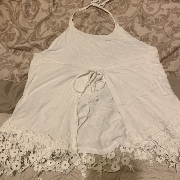 Top - Picture 2 of 3